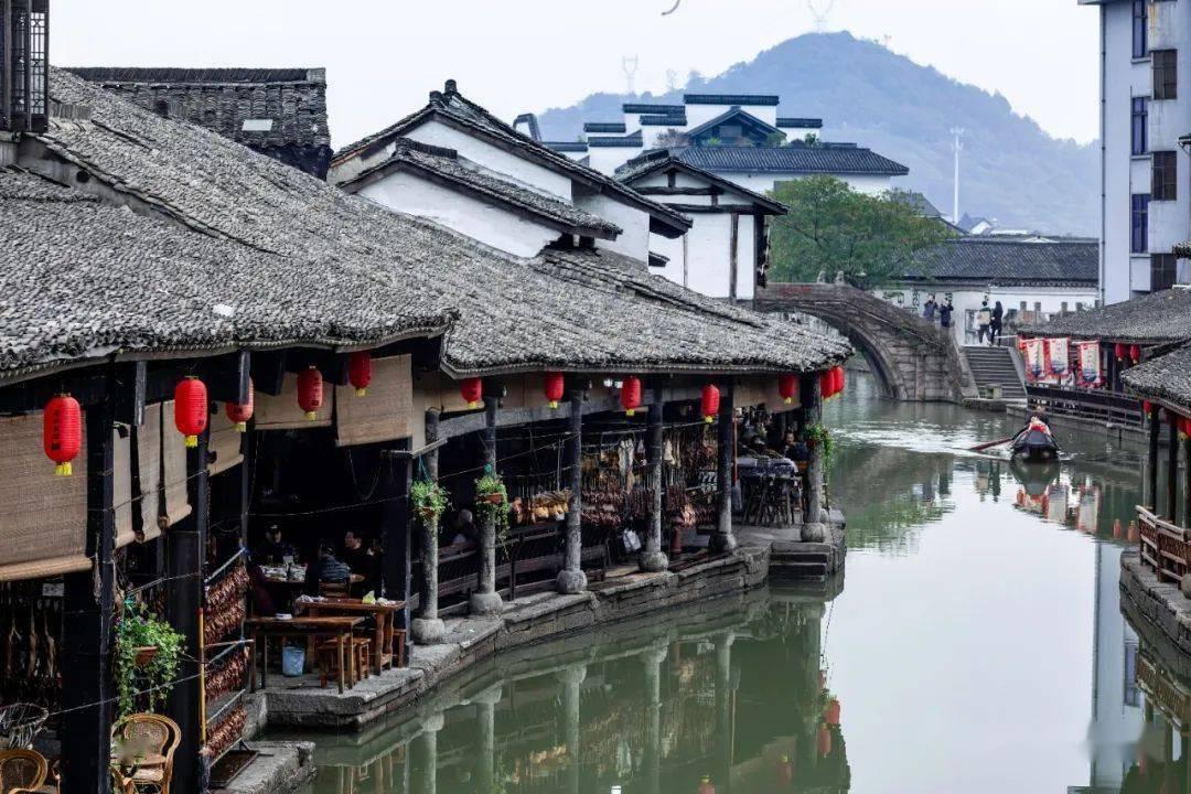 喜羊羊兄妹雪球大战3